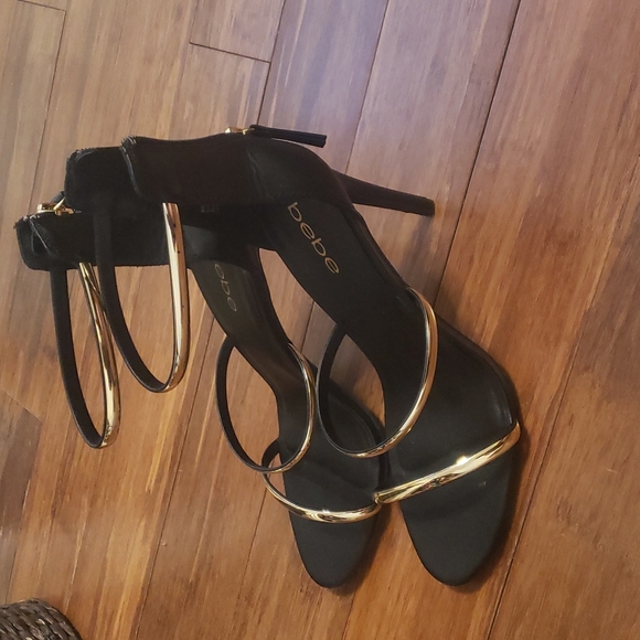 Heels Bebe - Picture 4 of 11